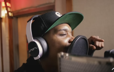 Charles Hamilton – My Jamaican Baby Momma Freestyle